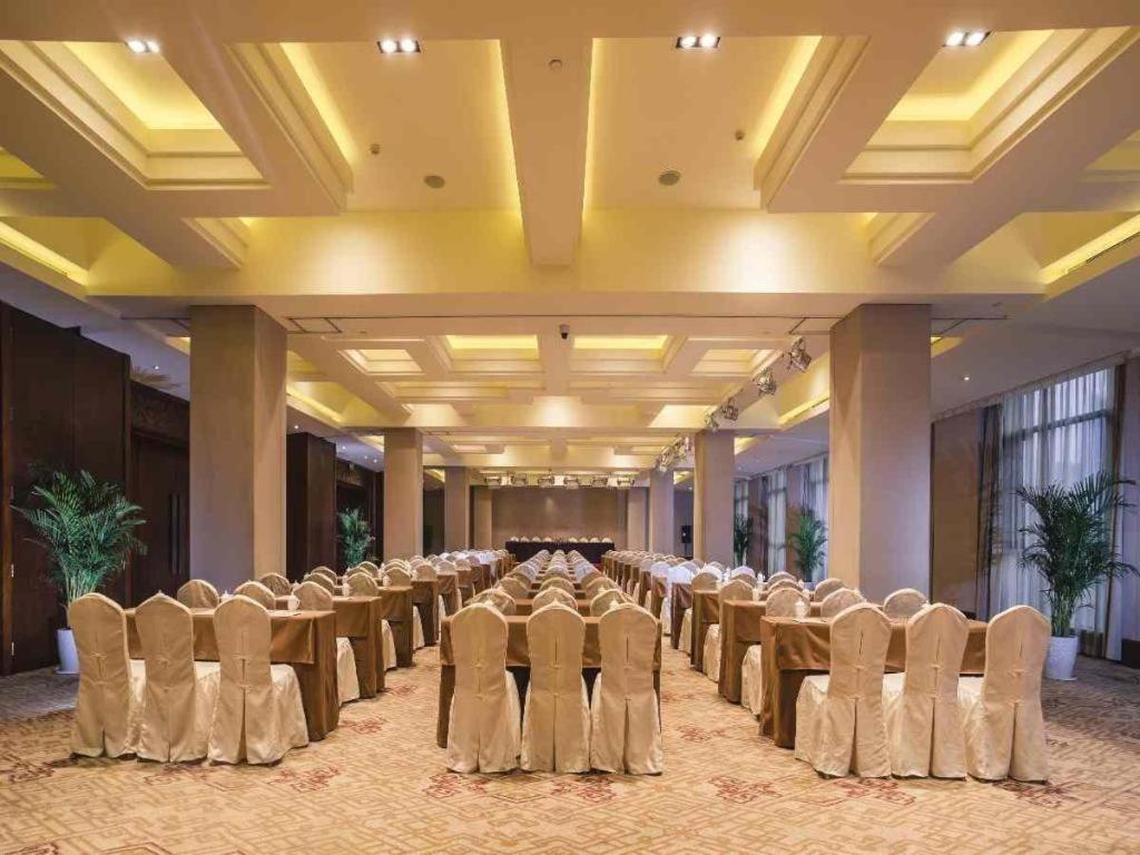 Tong Que Tai Jinling Hotel Tongling  Екстериор снимка