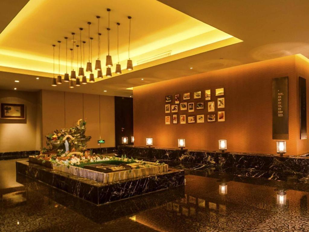 Tong Que Tai Jinling Hotel Tongling  Екстериор снимка