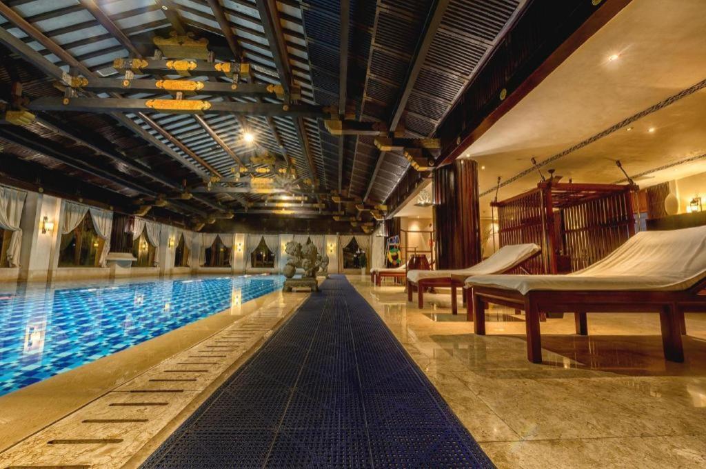 Tong Que Tai Jinling Hotel Tongling  Екстериор снимка