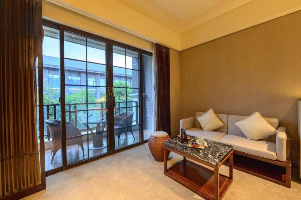 Tong Que Tai Jinling Hotel Tongling  Екстериор снимка