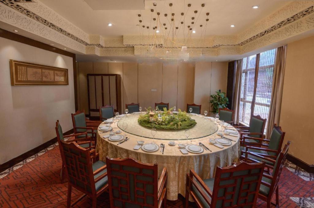 Tong Que Tai Jinling Hotel Tongling  Екстериор снимка