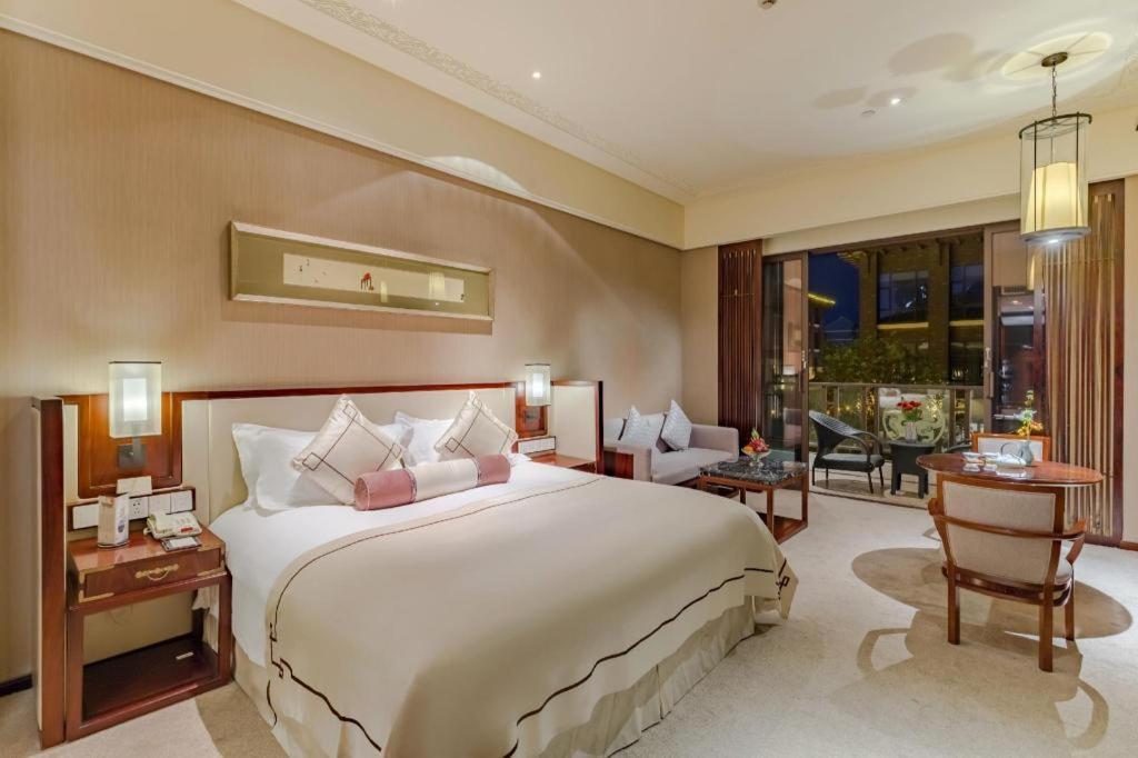 Tong Que Tai Jinling Hotel Tongling  Екстериор снимка