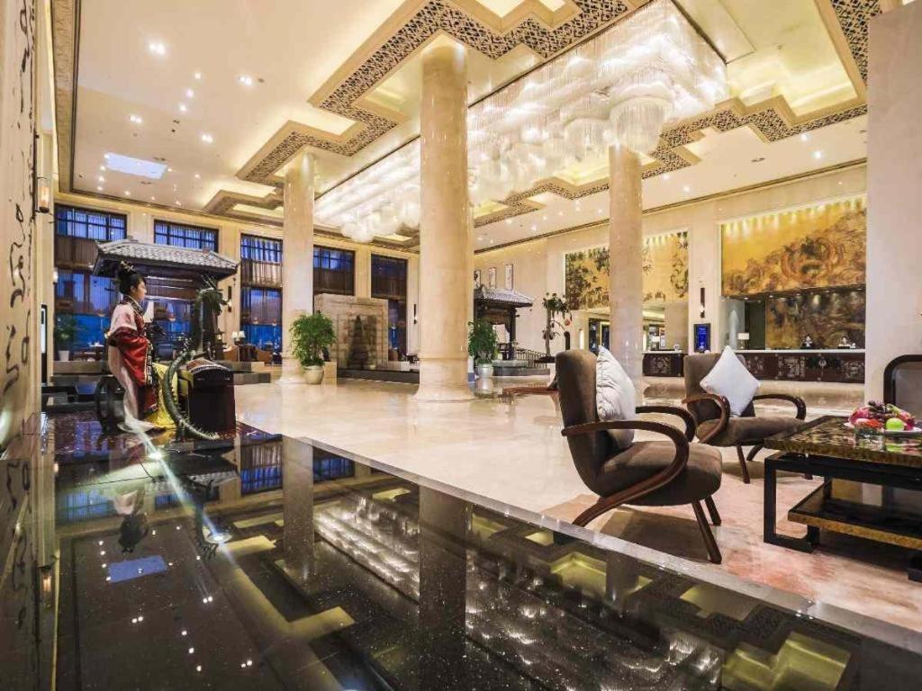 Tong Que Tai Jinling Hotel Tongling  Екстериор снимка