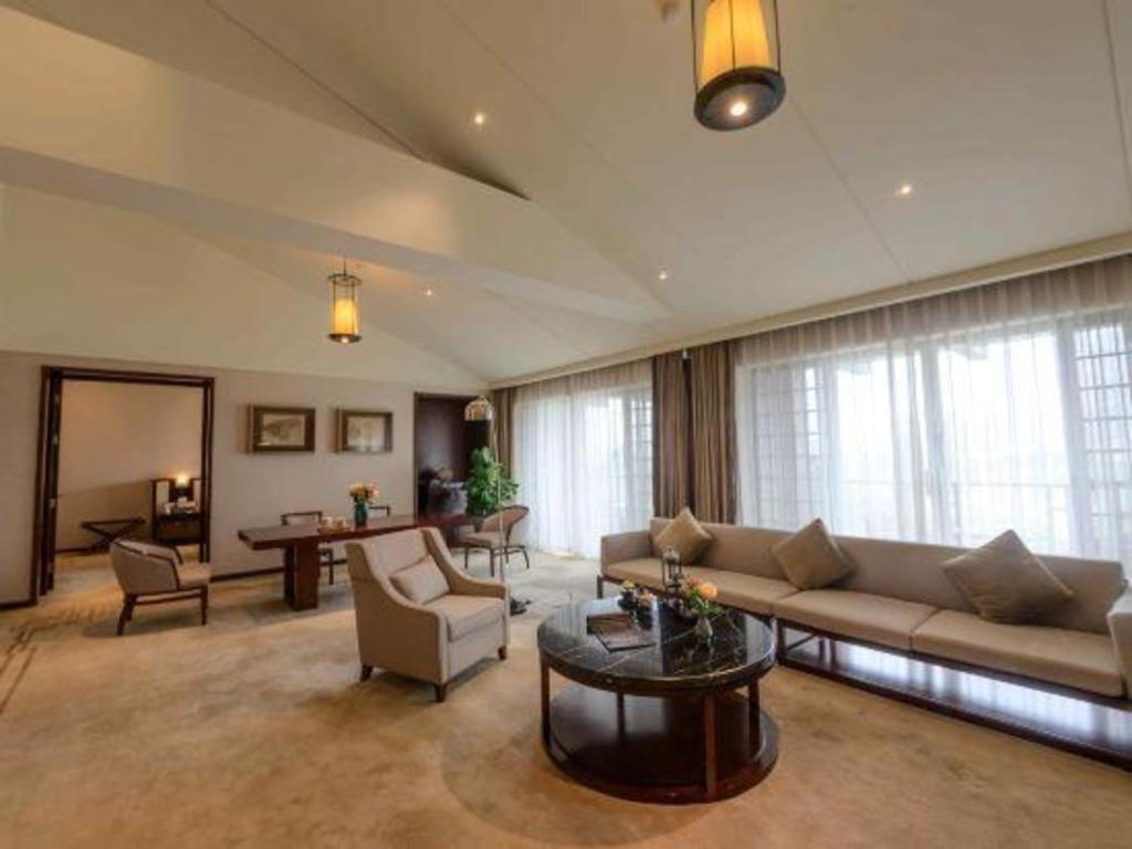 Tong Que Tai Jinling Hotel Tongling  Екстериор снимка