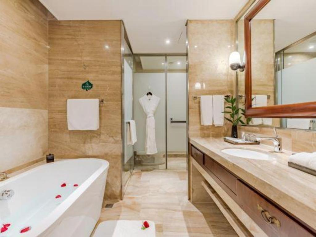 Tong Que Tai Jinling Hotel Tongling  Екстериор снимка